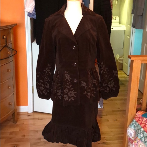 Other - Final Reduction Brown Velvet Suit